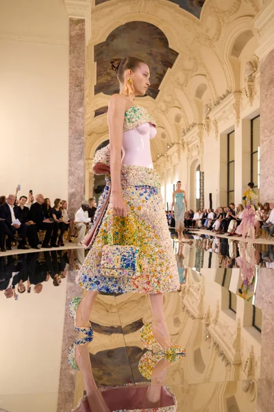 Look 102